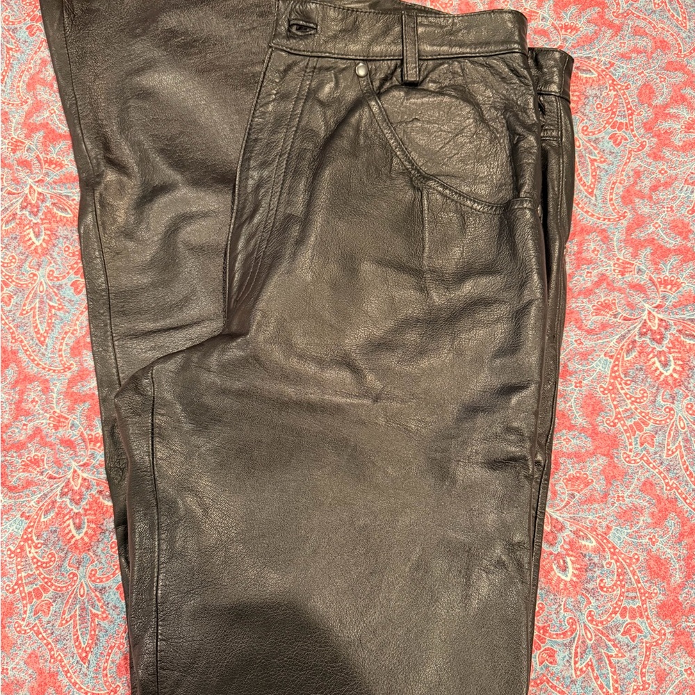 Wilsons Leather Men's Black Relaxed Jeans